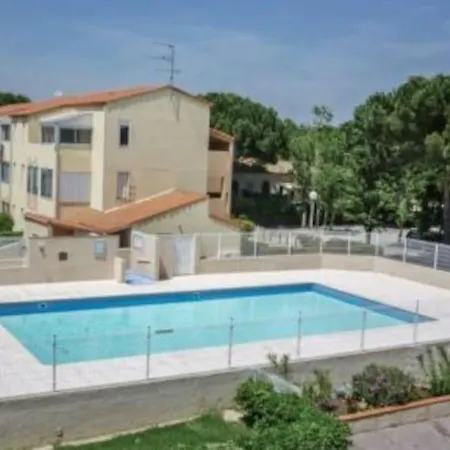 Maison De Vacances La Capellane A St Cyprien Casa de Férias *